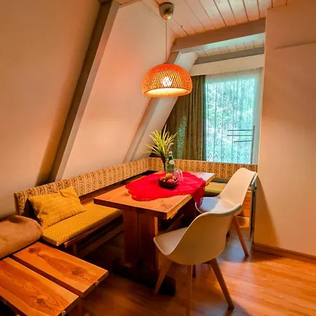 Ruheort Mitten Im Wald *